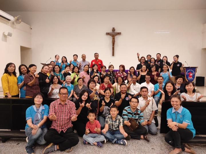 Praise and Worship PD PKK St. Lucia di GSG Vila Citra